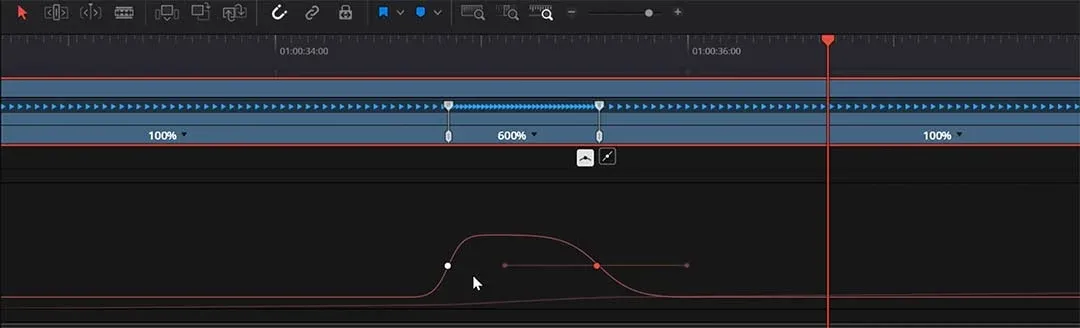 A smooth Speed Warp curve, created using Retime Controls and Retime Curves,